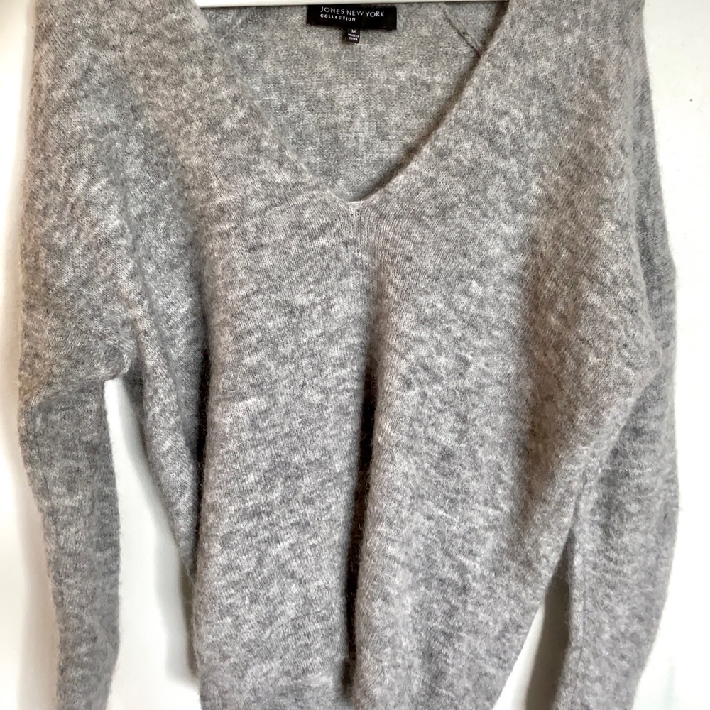 Knit sweater - Picture 3 of 3